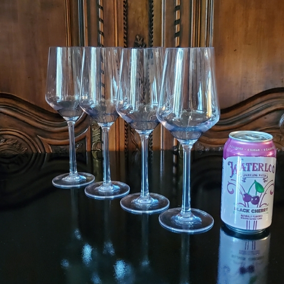 (5pc) 11oz🍷9 1/4" Clear Wine Glass & 1 Pink Metal 2 Handle Bucket - Picture 3 of 16